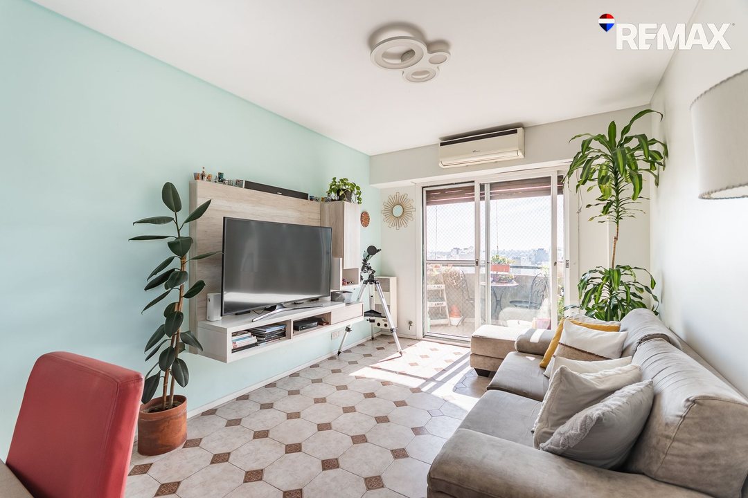 VENTA 4 AMB. CON 2 BALCONES - CABALLITO