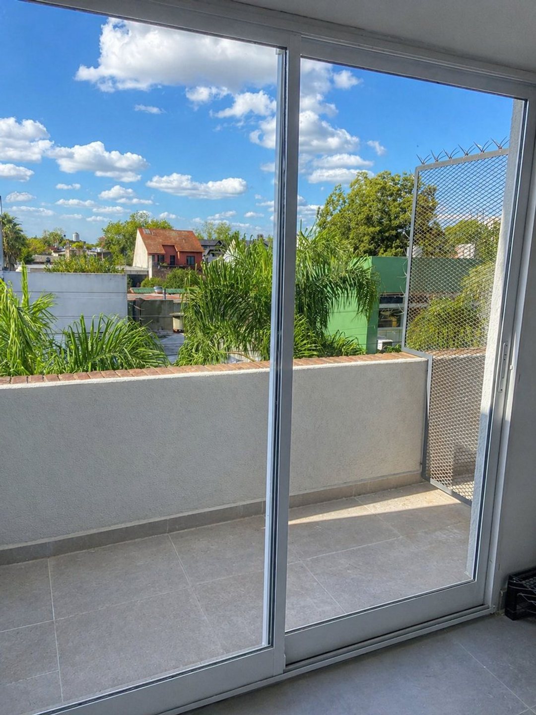 ALQUILER LOFT MODERNO LUMINOSO CON PATIO BALCON