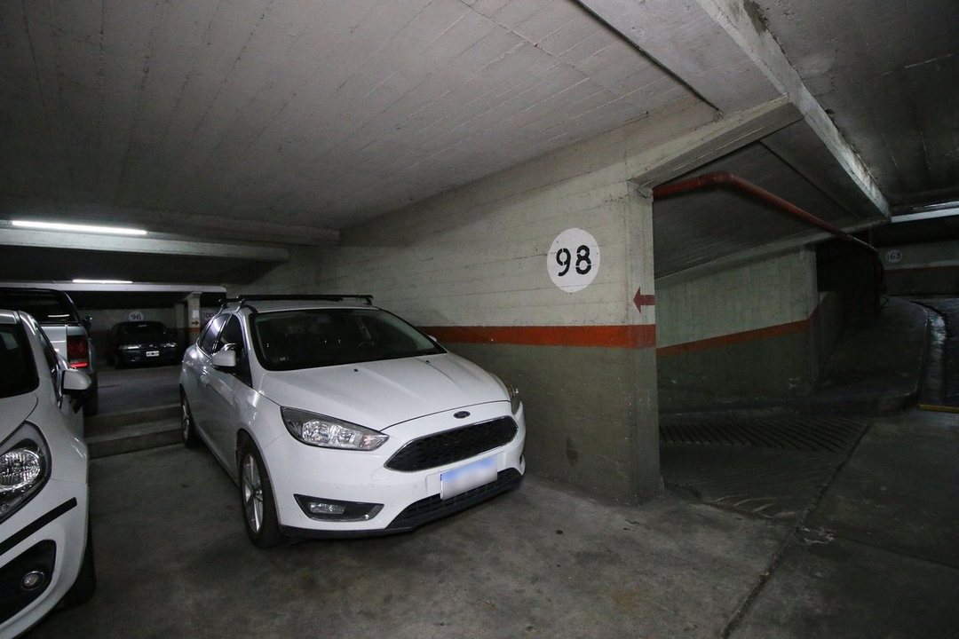 VENTA COCHERA PB BELGRANO CERCA SUBTE SEGURIDAD