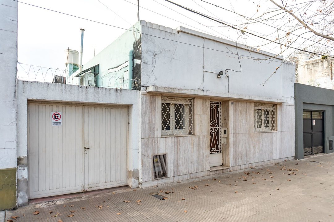 VENTA CASA 3 DORMITORIOS COCHERA ECHESORTU ROSARIO