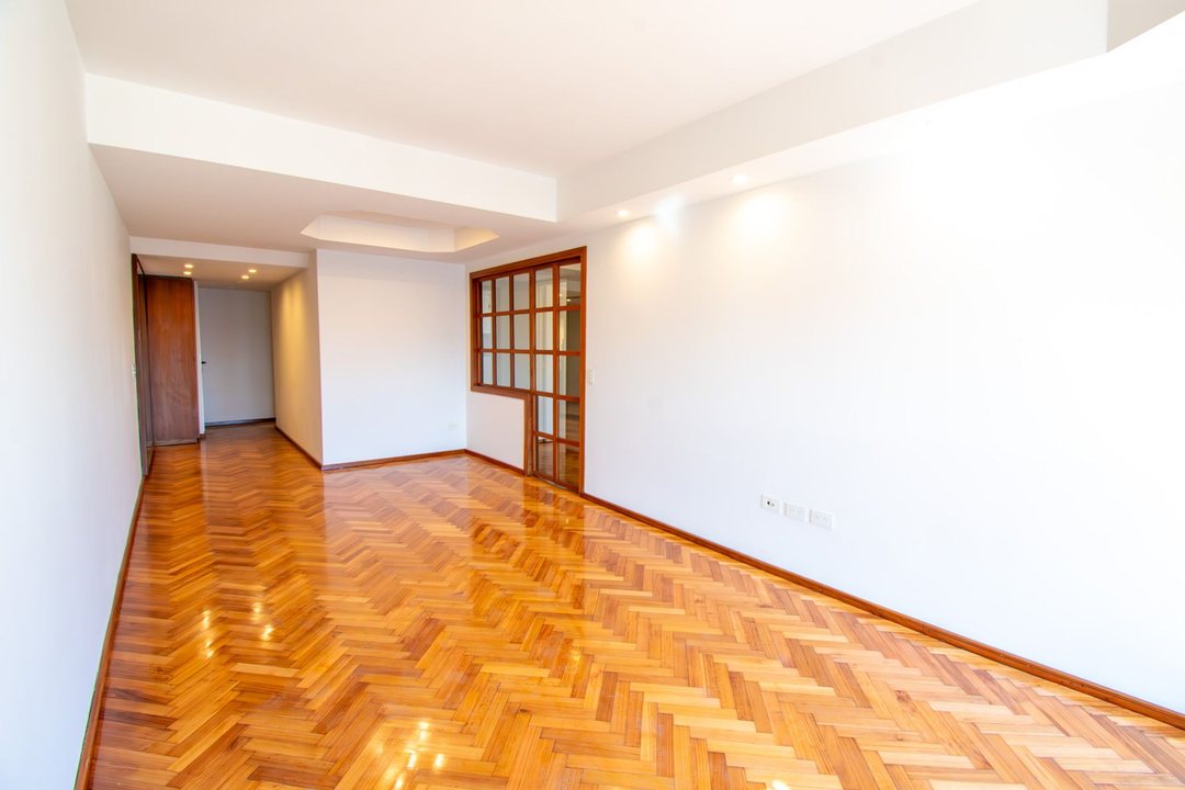 VENTA 3 AMBIENTES AMPLIOS C/BALCON. BELGRANO R