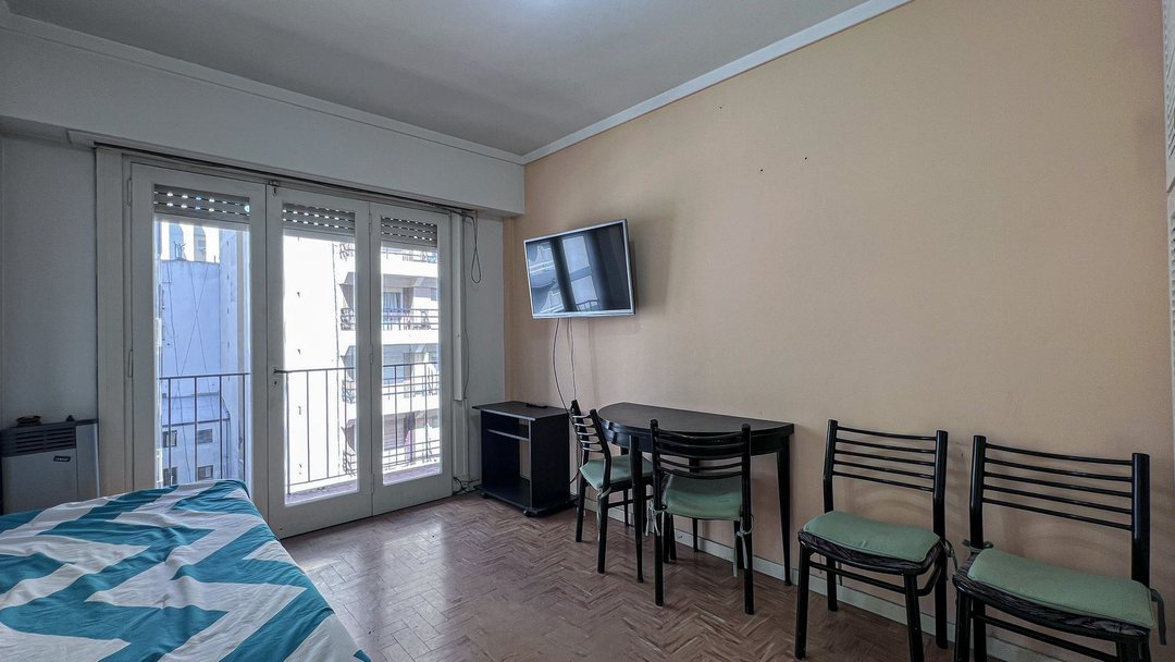VENTA DEPARTAMENTO 2 AMB ALDREY AL FRENTE BALCON