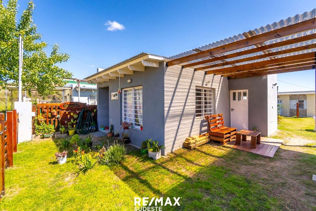 Dos casas impecables en Sauce. RENTA inmediata