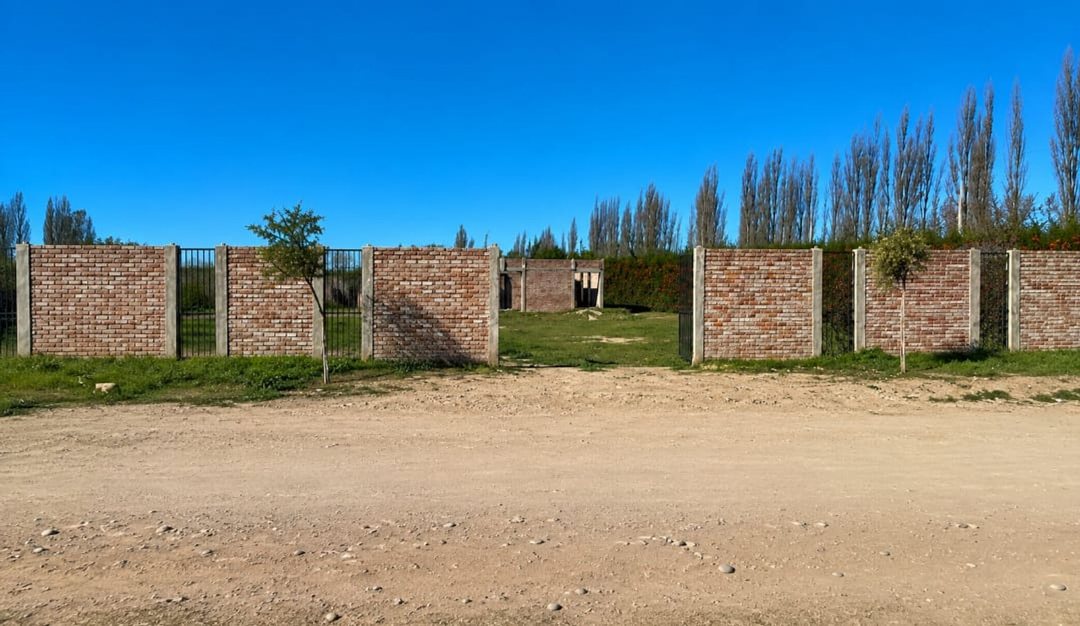 LOTE CON PILETA - LUNLUNTA - MAIPU