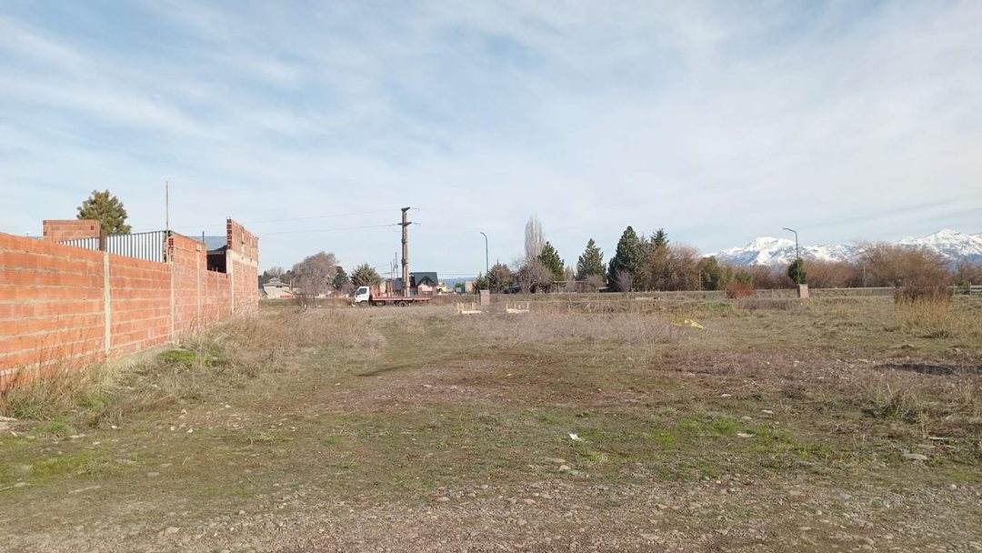 Terreno en Trevelin - 468 mts2. - Con Servicios.