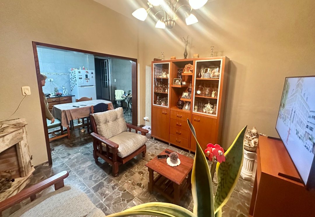 VENTA PH LANUS 5 AMB COCHERAS