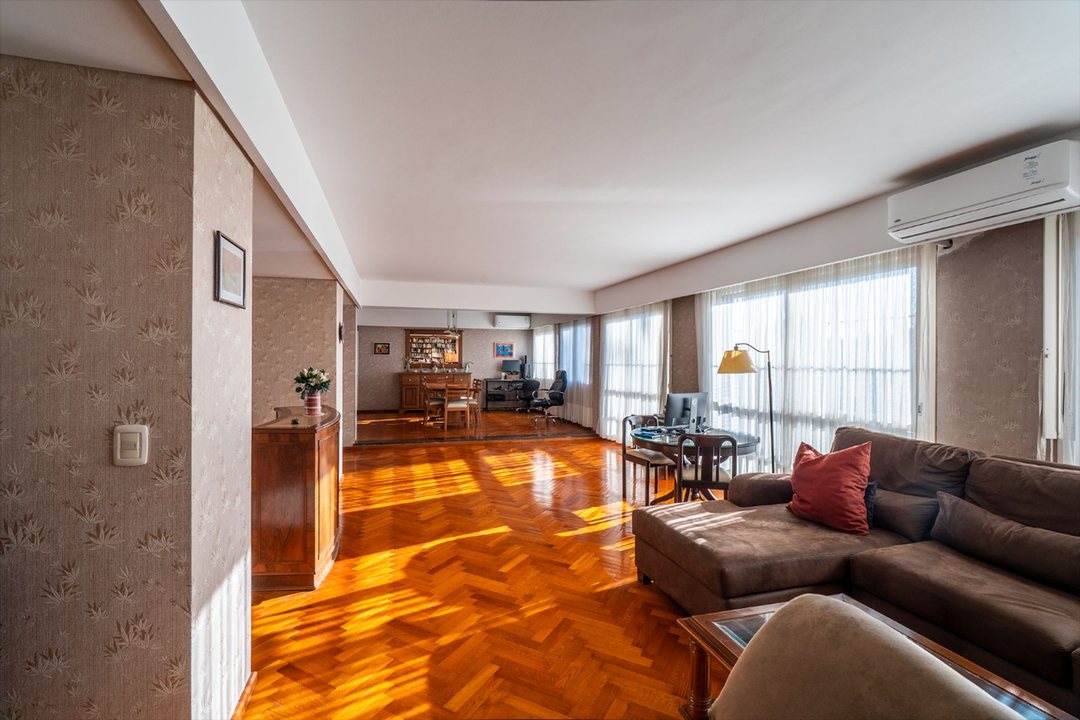 VENTA DEPARTAMENTO CINCO AMBIENTES SAN TELMO