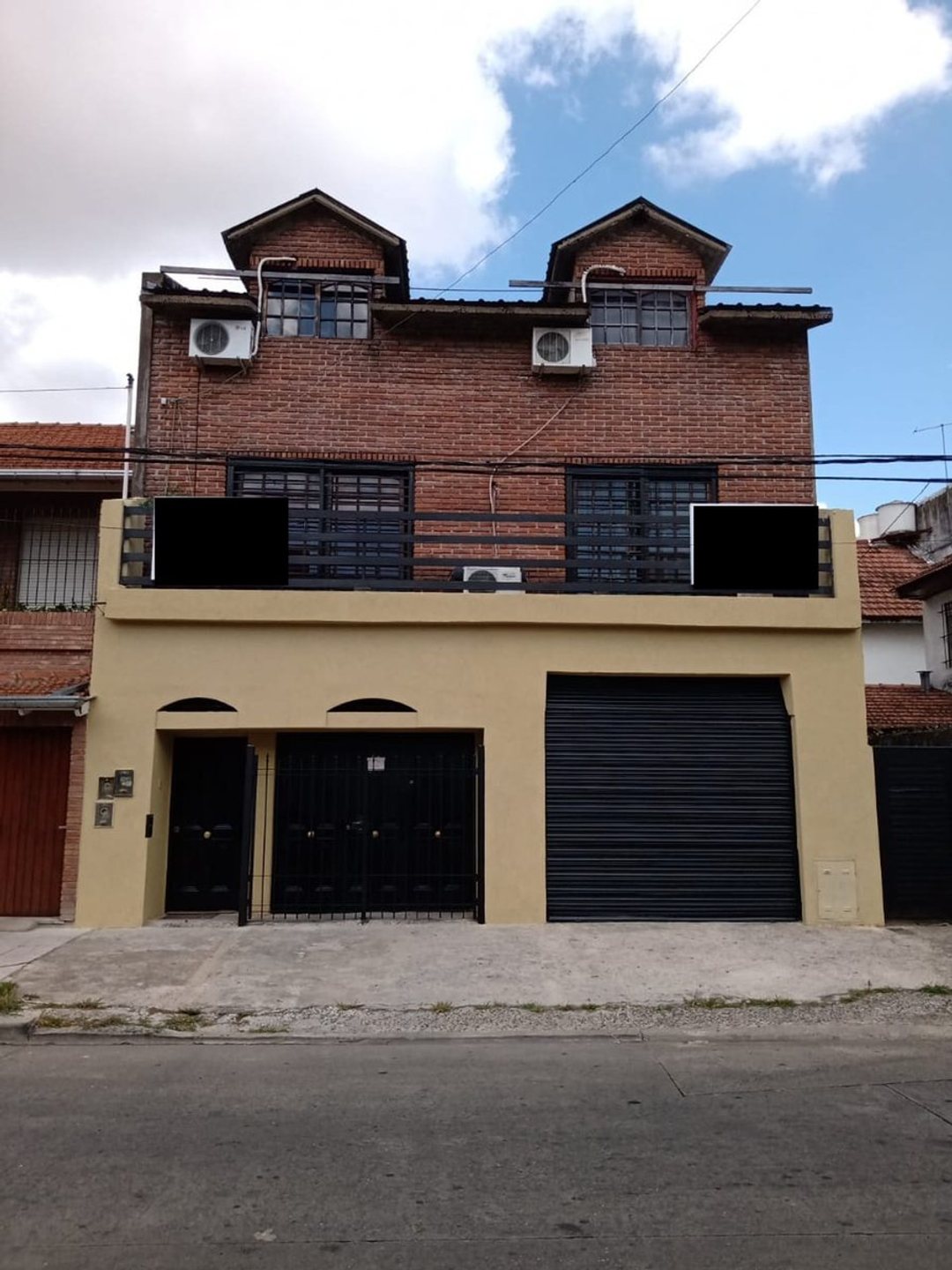 VENTA LOCAL O DEPOSITO CON VIVIENDA VILLA ADELINA