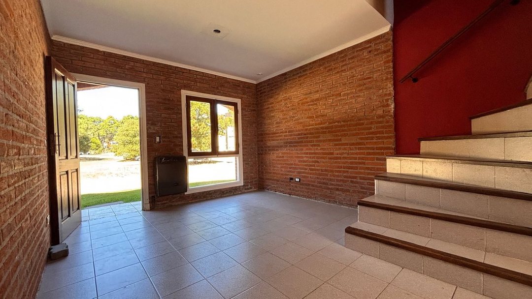 VENTA DUPLEX PINAMAR BUNGE 3 AMBIENTES
