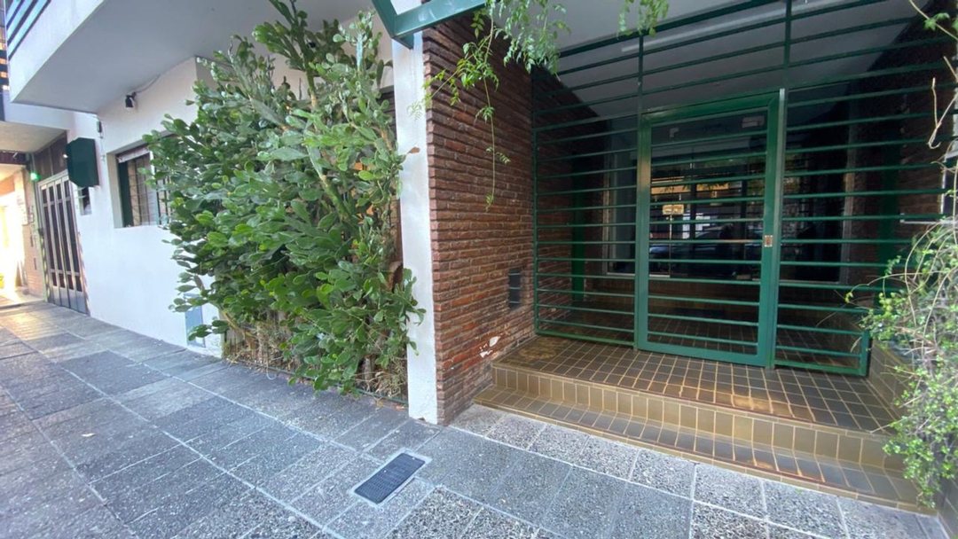 Venta Depto 3 amb PB con garage apto profesional