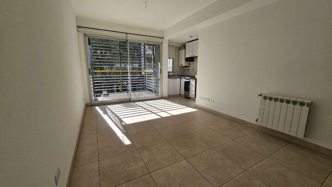 ALQUILER 1 Y 1/2 AMBIENTES C/PATIO Y BALCON NUÑEZ