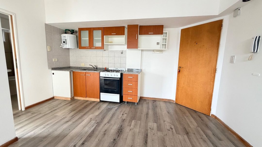 SE ALQUILA DPTO 2 AMB C/BALCON- MUÑIZ CENTRO