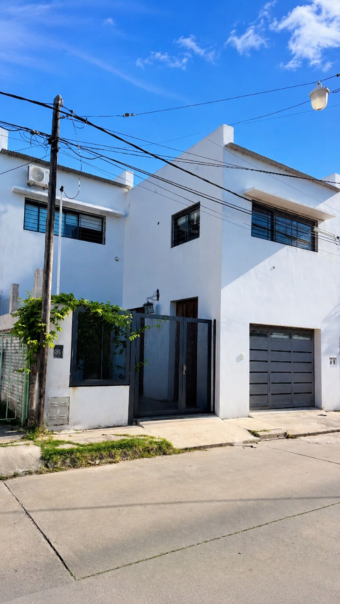 VENTA CASA EN PASAJE PARPAL-JARDÍN MAYORAZ