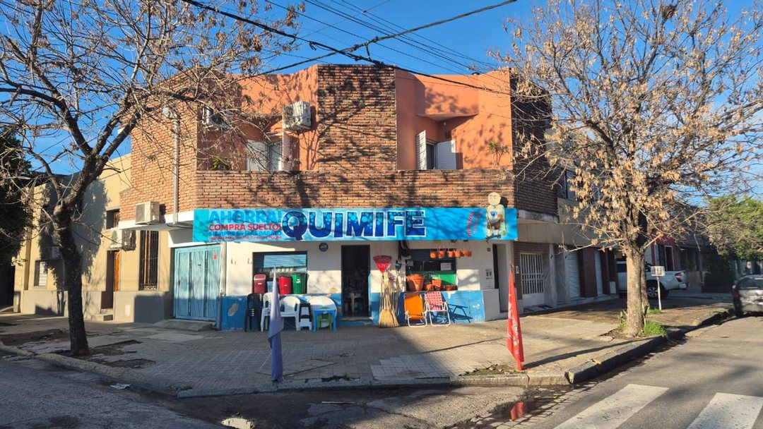 DEPARTAMENTO + LOCAL EN VENTA