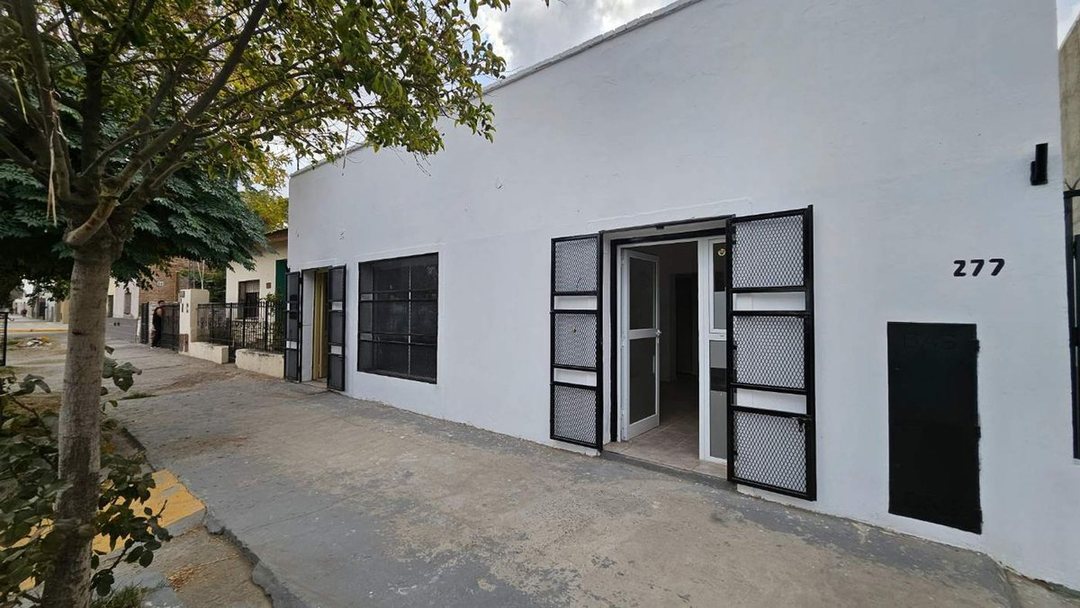 ALQUILER LOCAL COMERCIAL - APTO SALUD PLOTTIER
