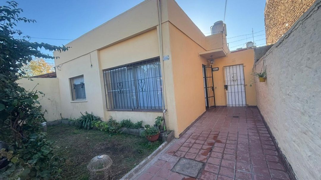 Casa 5 Amb, en Venta en Grand Bourg | Apto Credito