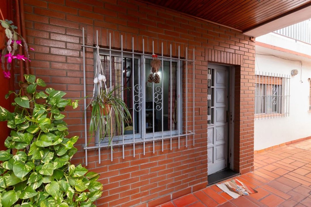 CASA EN VENTA, VILLA BALLESTER, APTO CREDITO