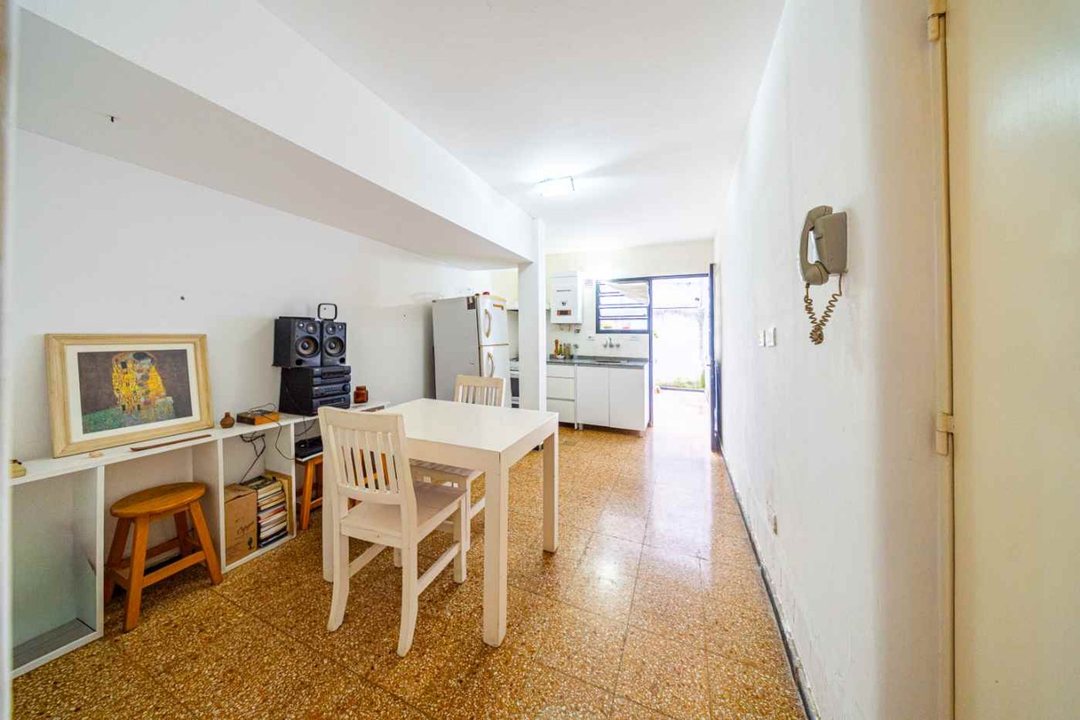 VENTA DEPTO 1 DORMITORIO PB PATIO SEXTA FACULTADES