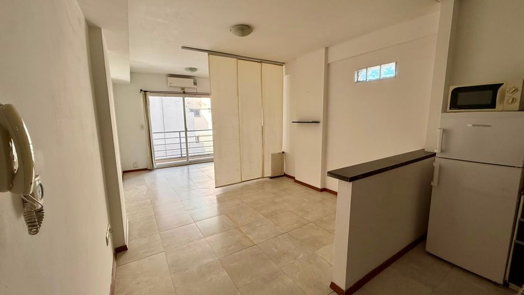 Venta depto. monoambiente. Exc. Ubicación. Almagro