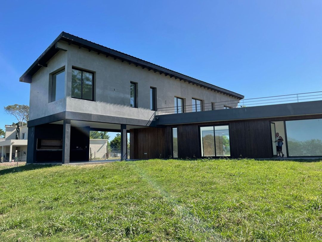VENTA CASA Barrio San Matías Ing Maschwitz,Escobar
