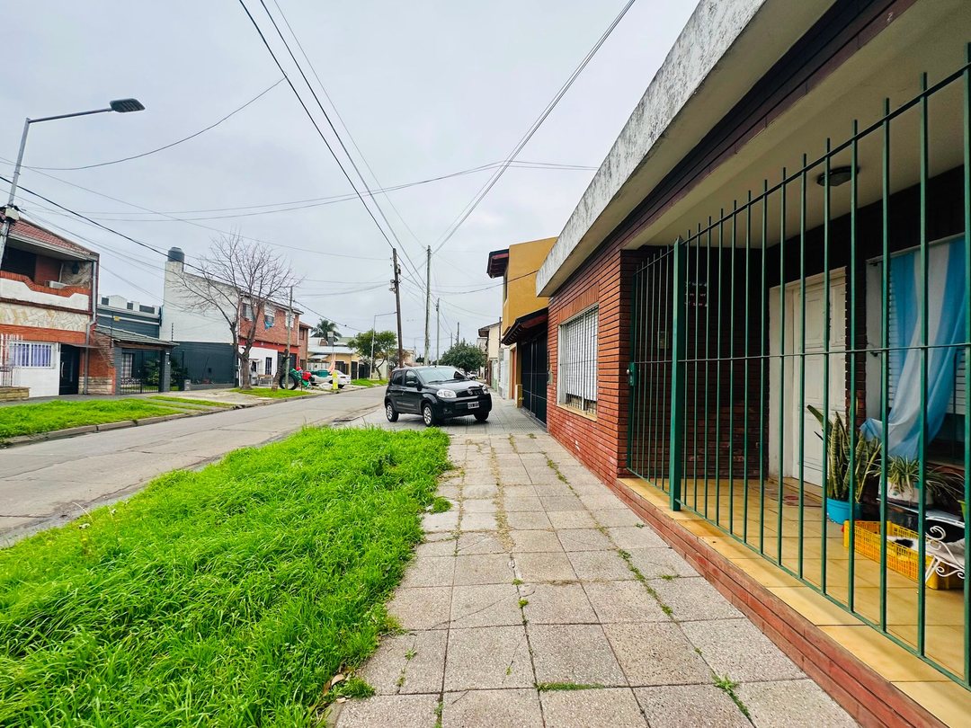 venta ph 3 amb c/ patio (SIN EXPENSAS)