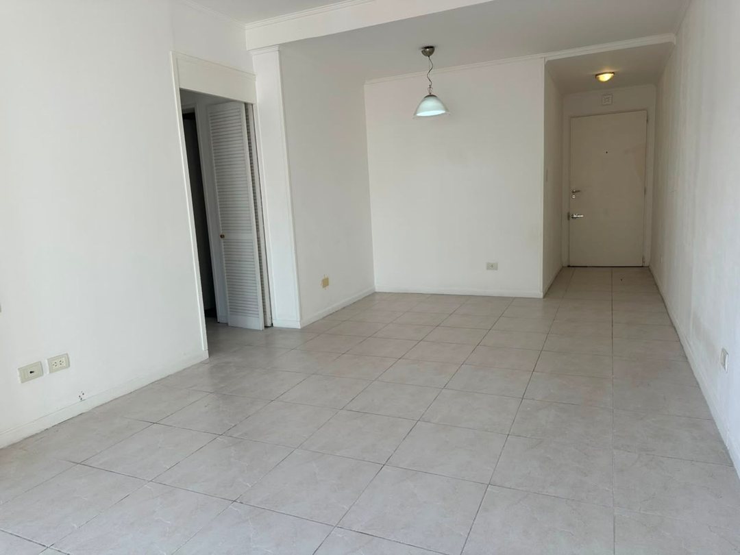 VENTA DEPTO DOS AMB. EN VILLA URQUIZA. CON PATIO