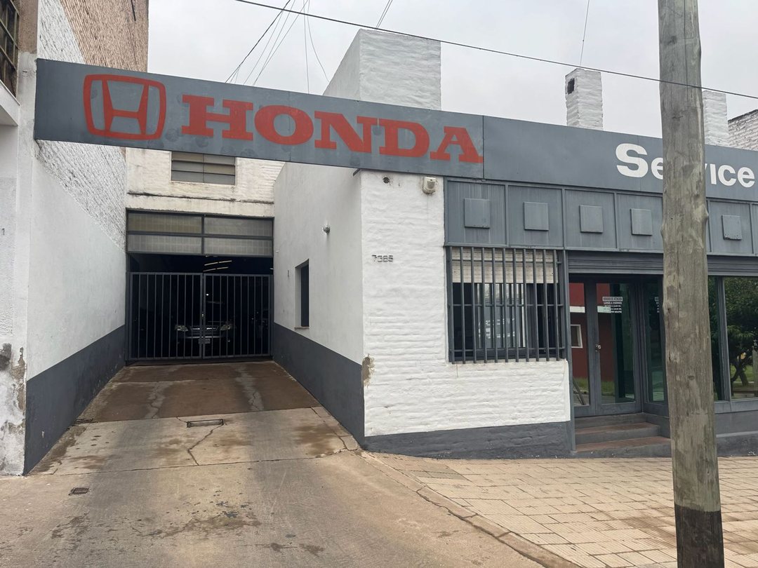 VENTA GALPON BARRIO ALTO ALBERDI DEAN FUNES 3385