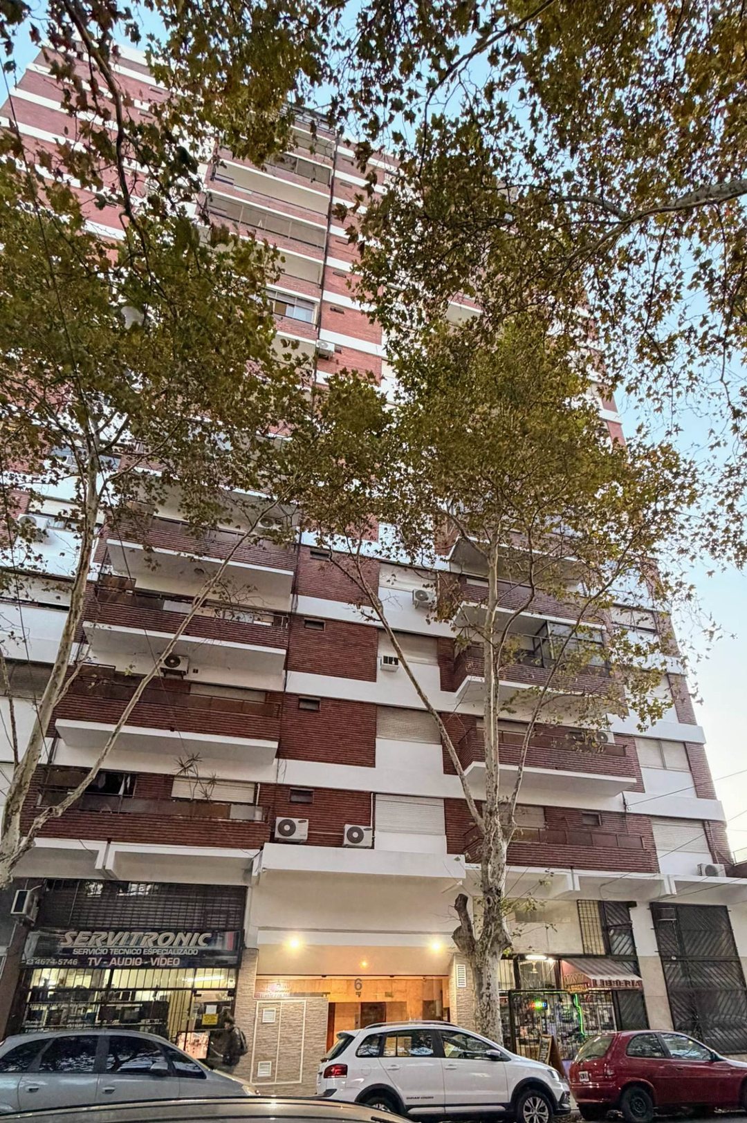 VENTA DEPART 3 AMB C/COCHERA Y BAULERA V.SARSFIELD