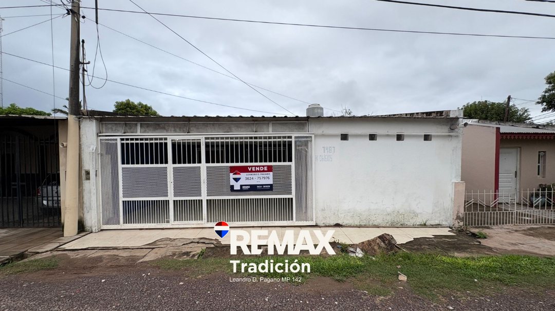 CASA 3 DORMITORIOS -VENTA RESISTENCIA CON COCHERA