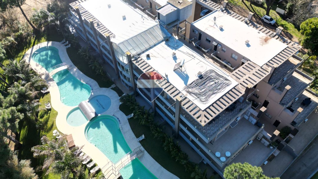 VENTA DEPARTAMENTO TRES AMBIENTES