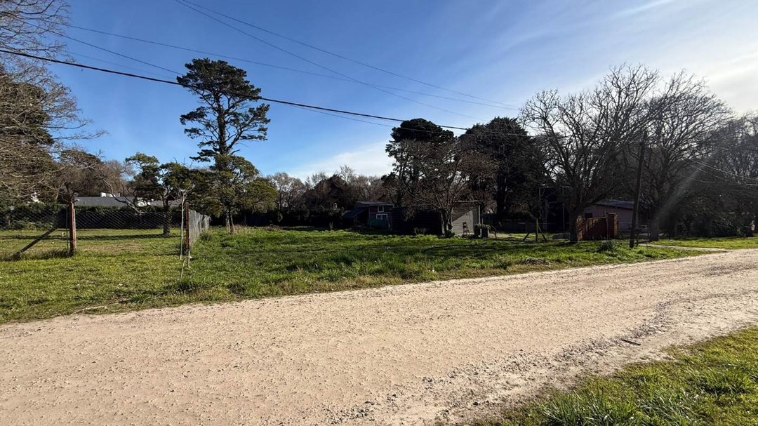 VENTA LOTE EN COLINA ALEGRE  CALLE PRINCIPAL