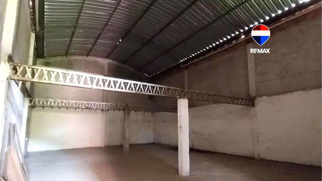 GALPON EN VENTA EN EL INGRESO A SALTA