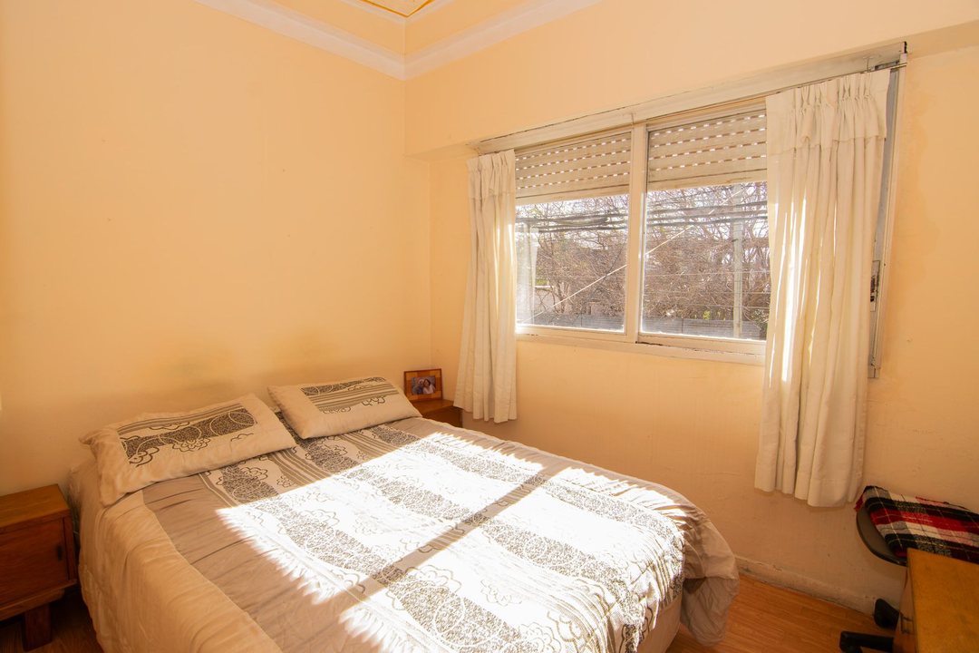 VENTA PH 3 AMB C/PATIO Y COCHERAS- APTO CREDITO