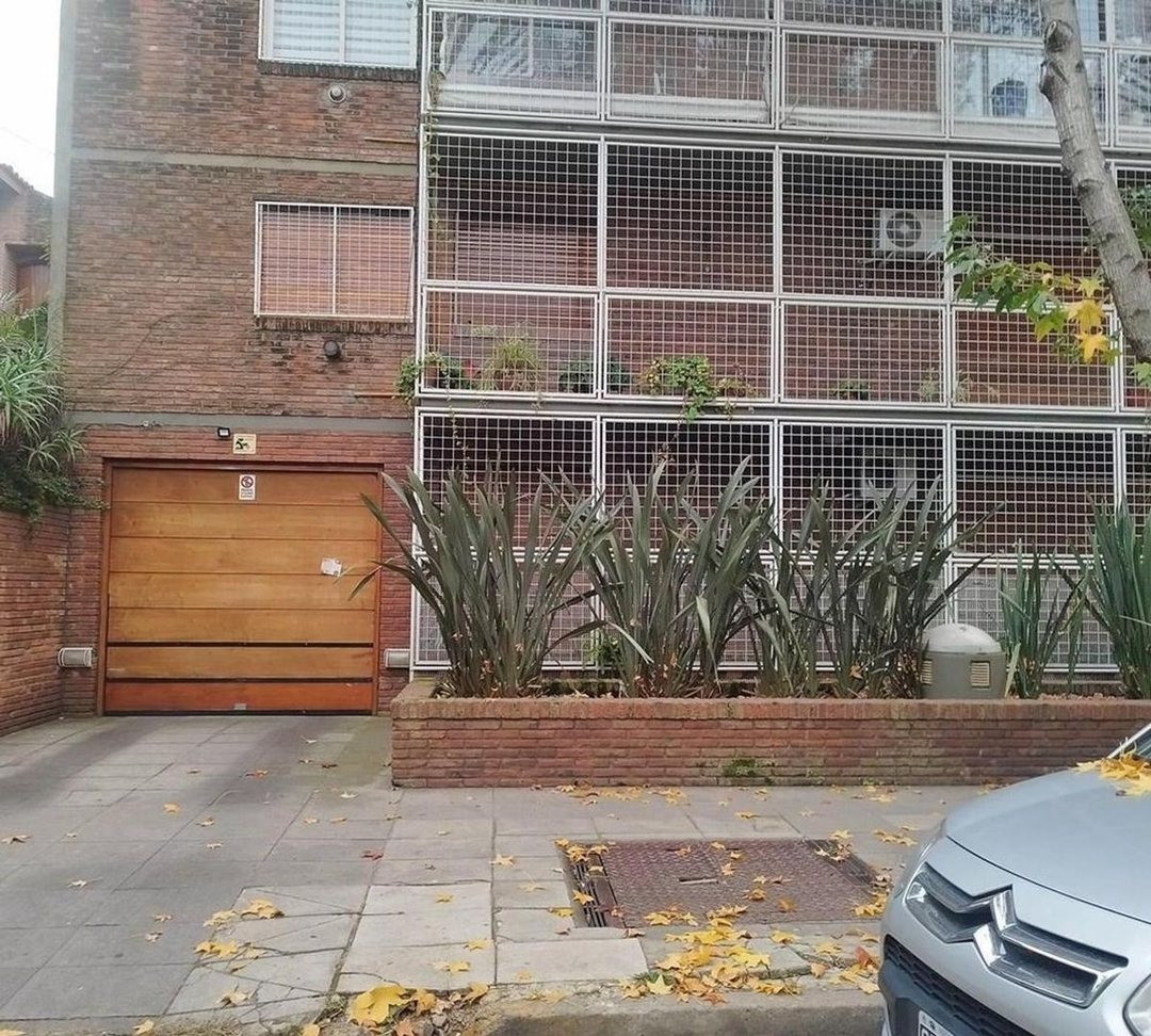 VENTA COCHERA - San Isidro - OPORTUNIDAD!!