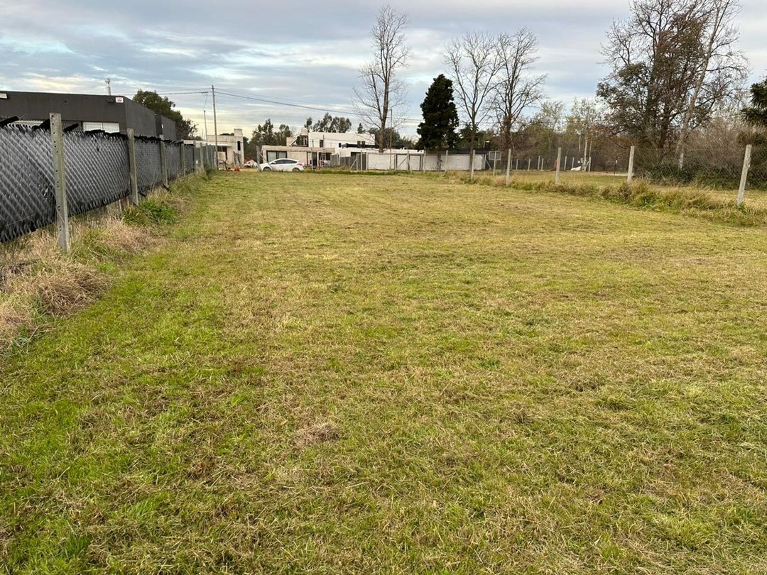 LOTE  EN VENTA CITY BELL BARRIO "LA CHIQUITA"