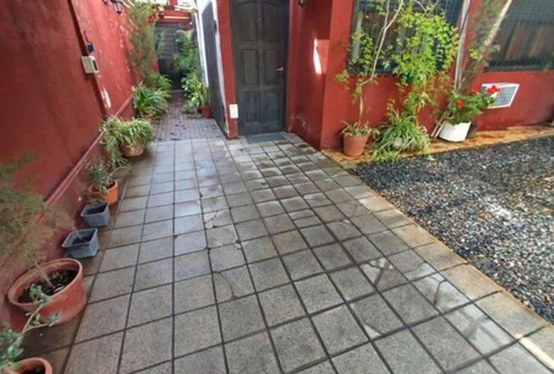 VENTA CASA 4 AMB TEMPERLEY APTO CREDITO PATIO COCH