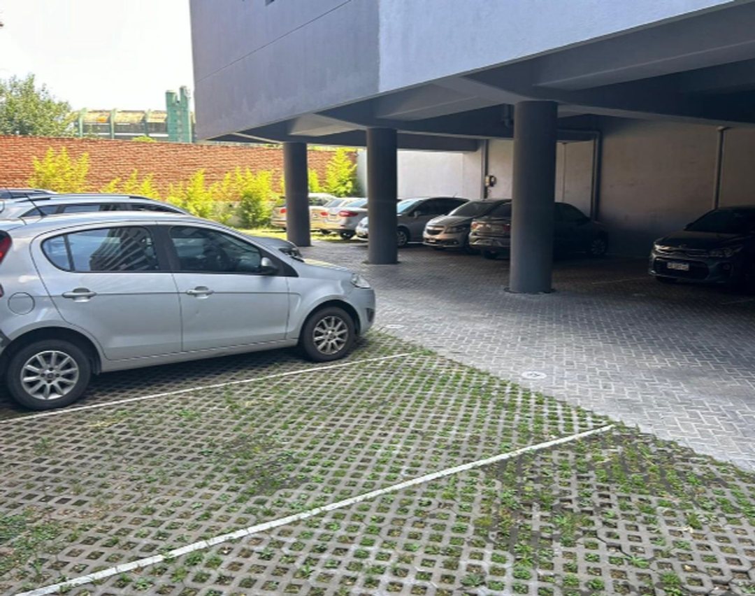 VENTA COCHERA FIJA CABALLITO