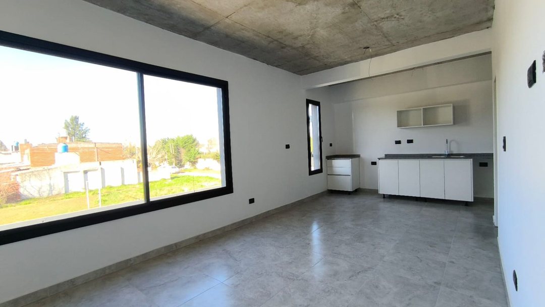Venta Dúplex 2 amb. con terraza propia – Pilar