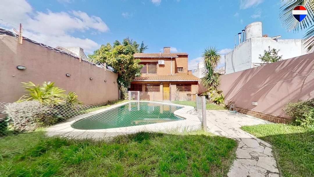VENTA CASA 4 AMB MARTINEZ PILETA QUINCHO