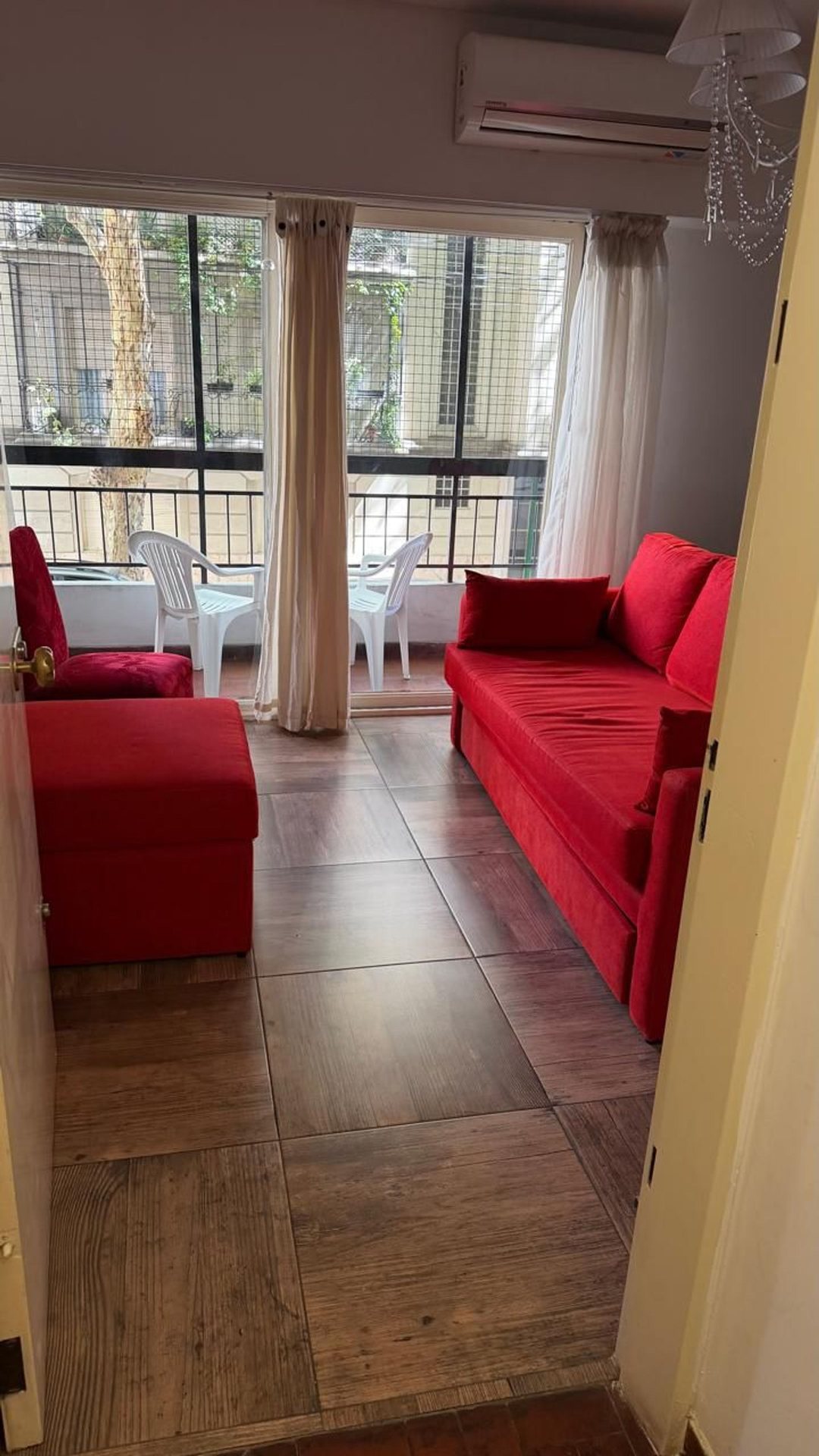 3 ambientes mas balcon mas patio parque las heras