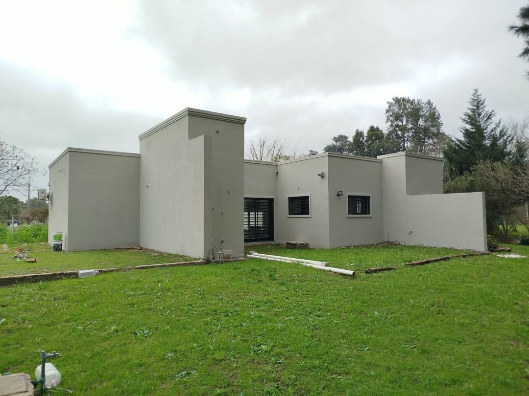 CASA 3 AMBIENTES VENTA CAÑUELAS ZONA EXTRATEGICA