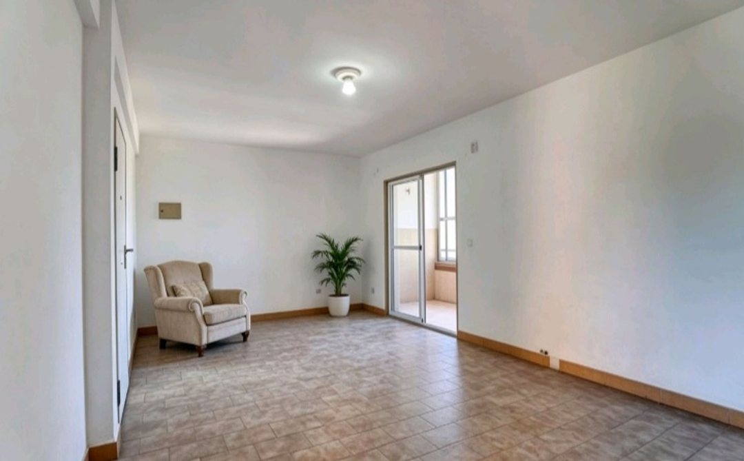 DEPARTAMENTO 4 AMBIENTES EN ALQUILER EN  LUGANO