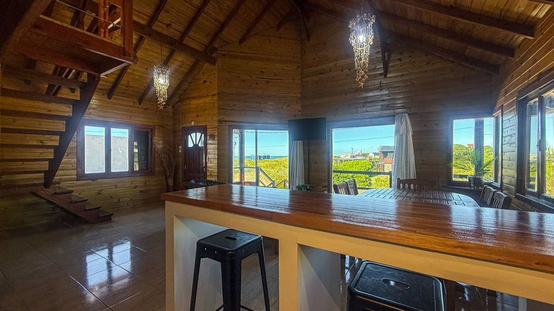 VENTA CASA 3 AMB MAR CHIQUITA A PASOS DEL MAR.
