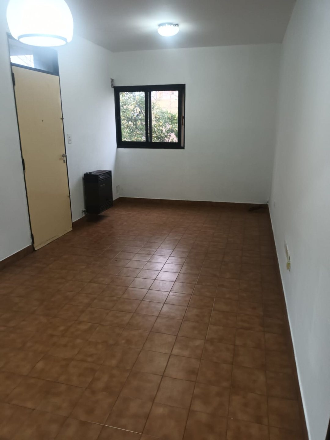 EN VENTA DEPARTAMENTO 3 AMB BARRIO CERRADO MORON