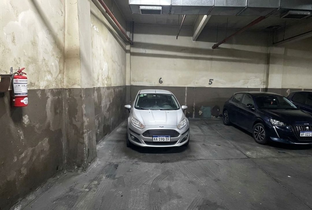 VENTA 2 COCHERAS  BAULERA C/SEGURIDAD OPORTUNIDAD