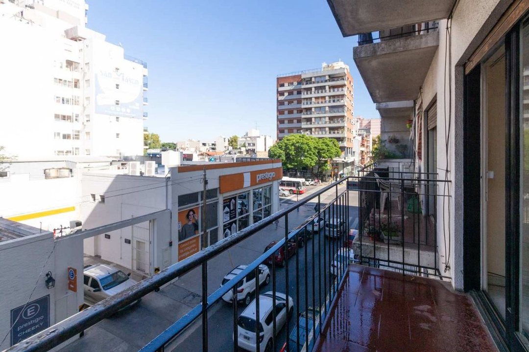 DEPARTAMENTO  2 AMBIENTES RAMOS MEJIA CENTRO