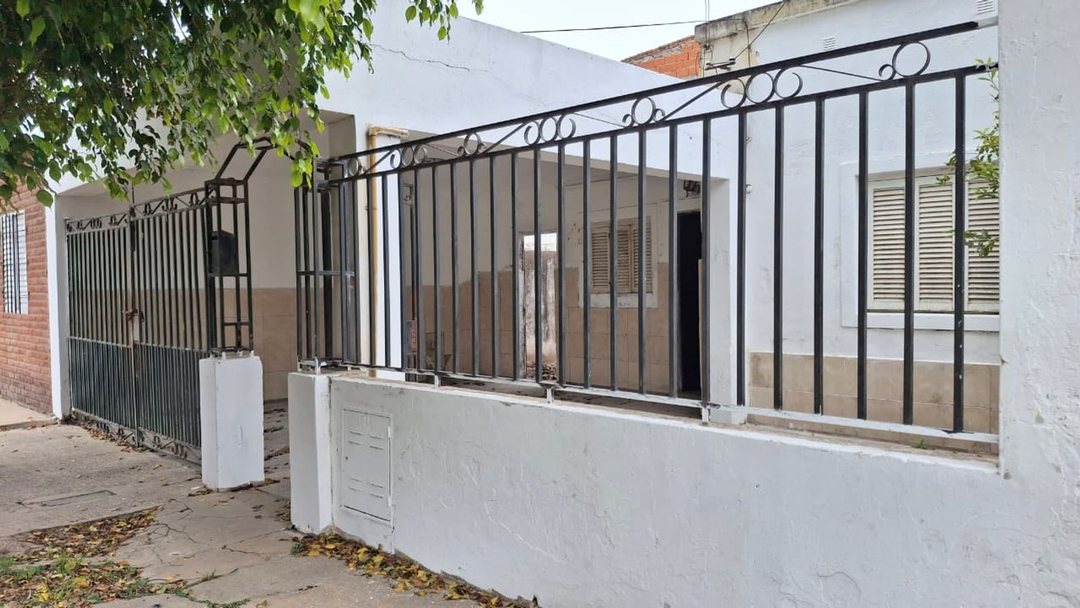 CASA AL FRENTE IDEAL FLIPPING