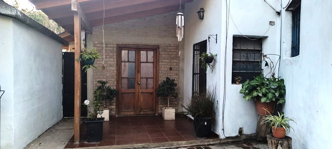 VENTA DOS CASAS GALPON LOCAL VILLA RIVERA INDARTE