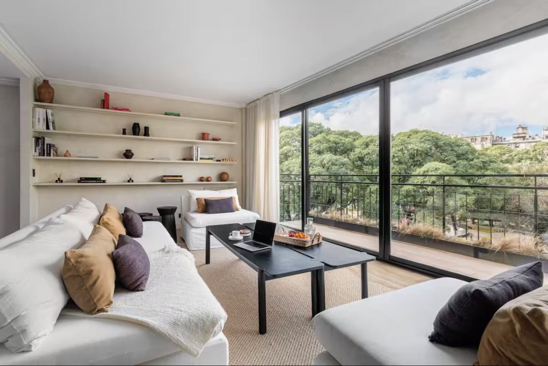 DEPARTAMENTO DUPLEX EN VENTA RECOLETA 4 AMBIENTES