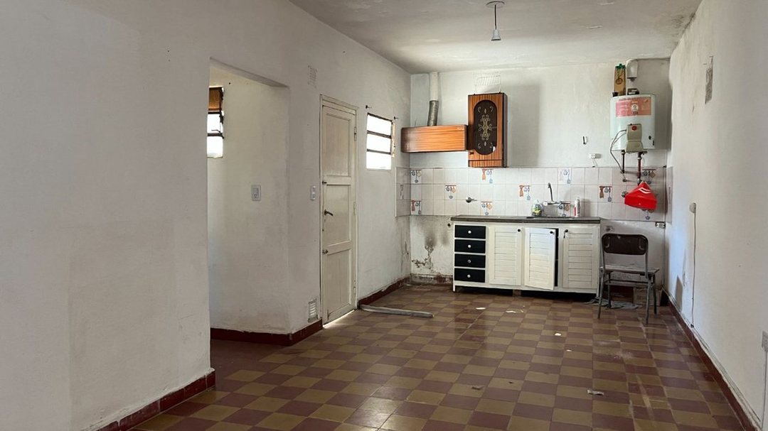 VENTA DOS DEPTOS UN DORMIT A RECICLAR SAN VICENTE